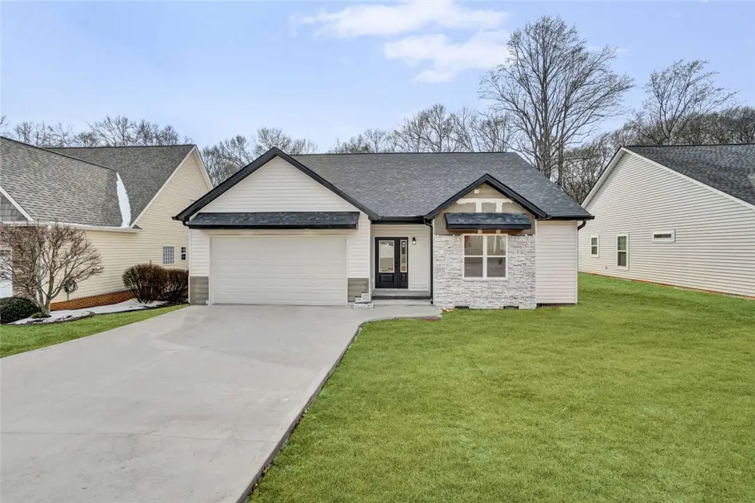 214 Streams Way, Anderson, SC 29625 - #1