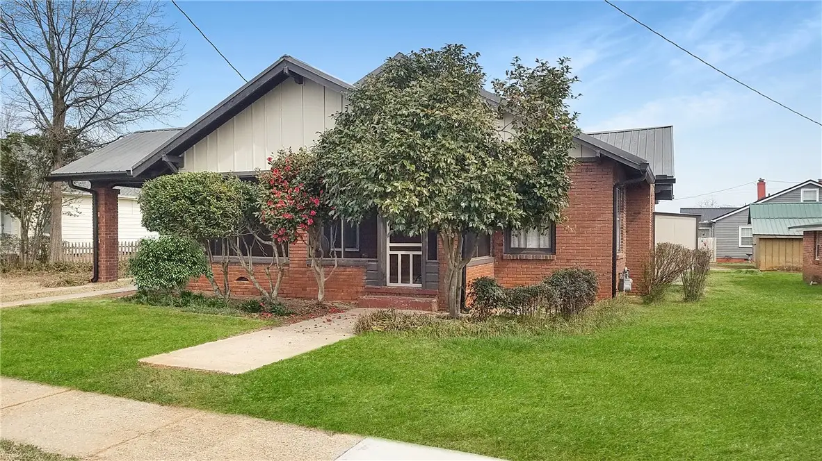 413 S Depot Street, Seneca, SC 29678 - Image #1