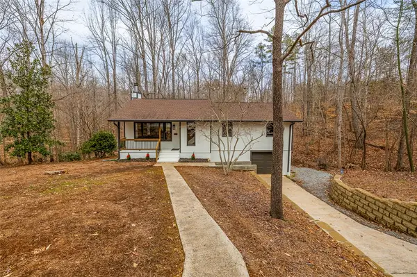 102 Blossom Court, Westminster, SC 29693