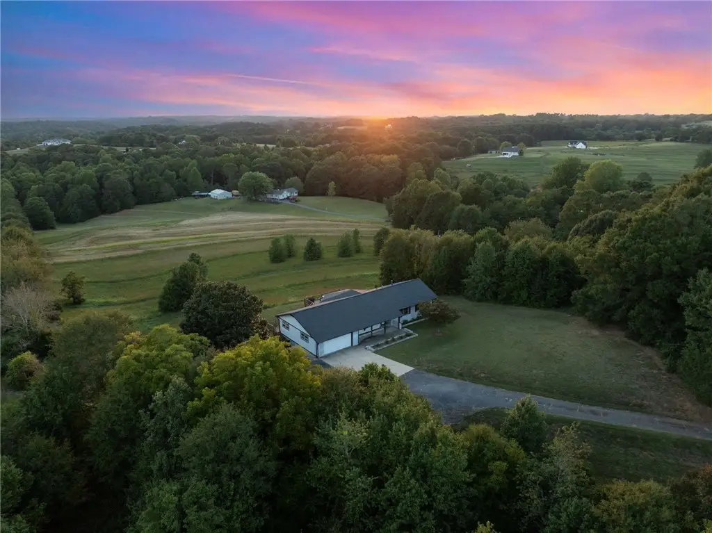 1010 Wall Circle, Chesnee, SC 29323 - Image #1