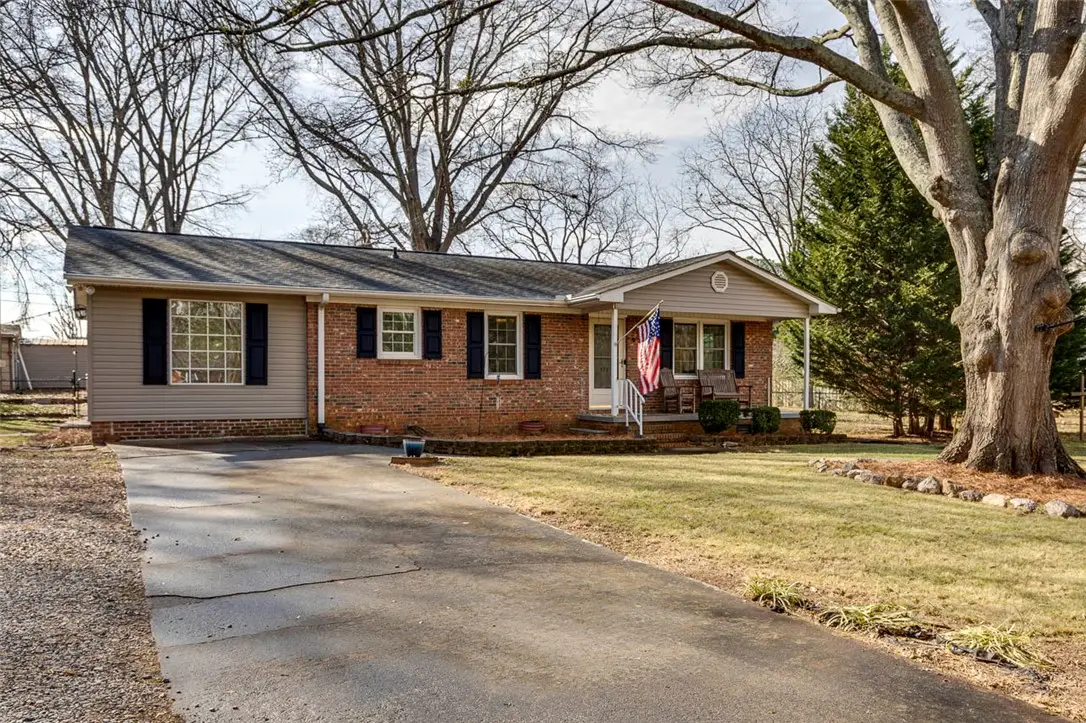 128 Sylvia Road, Belton, SC 29627 - #1