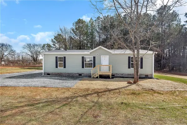 105 Viewmont Drive, Fair Play, SC 29643