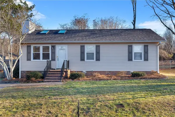 11 Trammell Street, Liberty, SC 29657