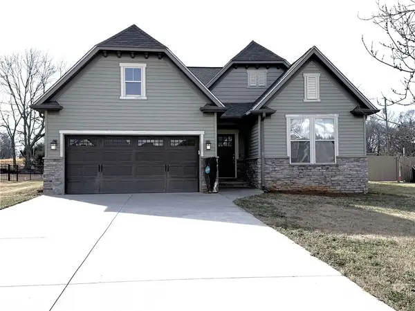 1011 Drakes Crossing, Anderson, SC 29625