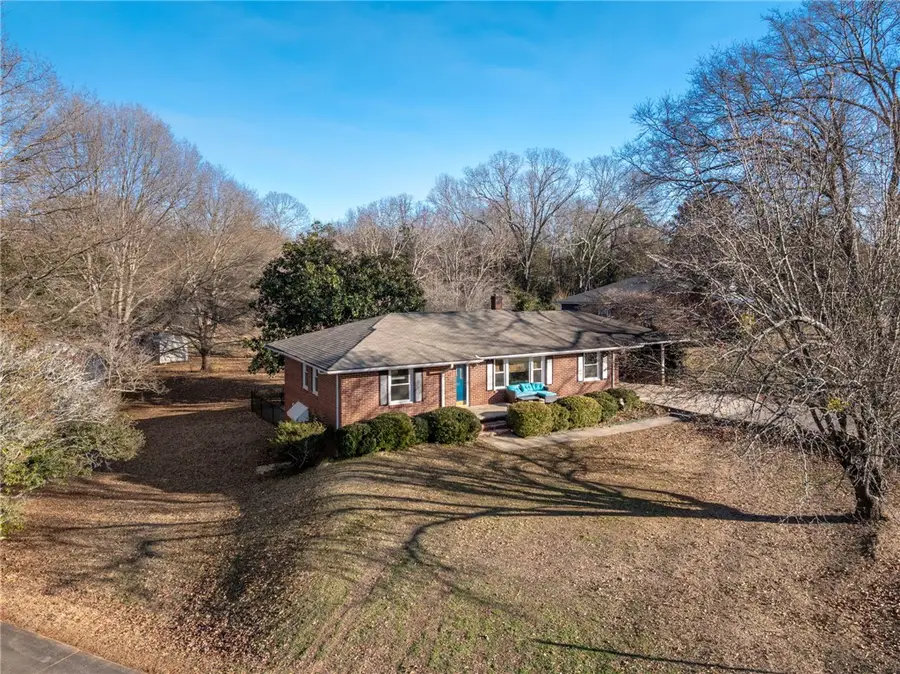 420 Brock Street, Central, SC 29630 - #2