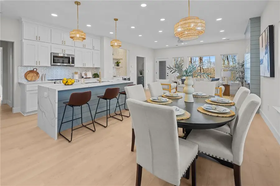 322 Oconee Avenue, Westminster, SC 29693 - #3