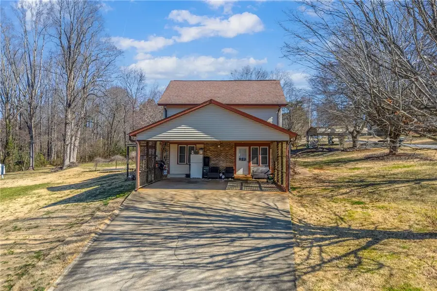 313 W Sunset Strip Dr Drive, Seneca, SC 29672 - #3