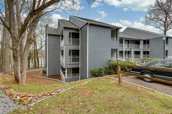 805 Northlake Drive, Anderson, SC 29625