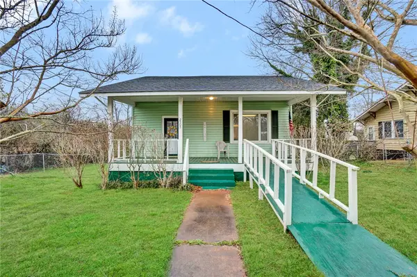 2505 E Brown Street, Seneca, SC 29678
