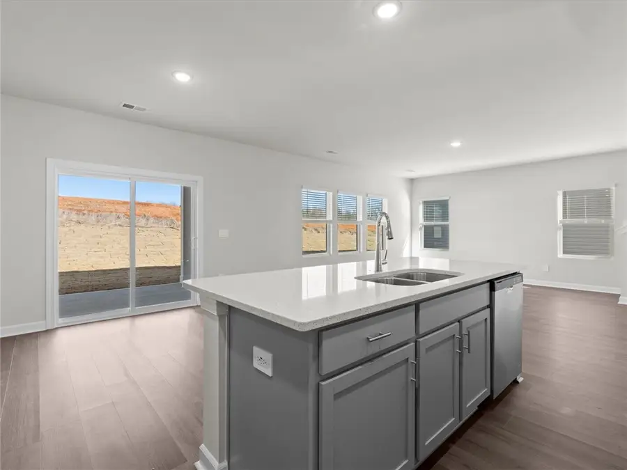 625 Hollybank Street, Fountain Inn, SC 29644 - #3