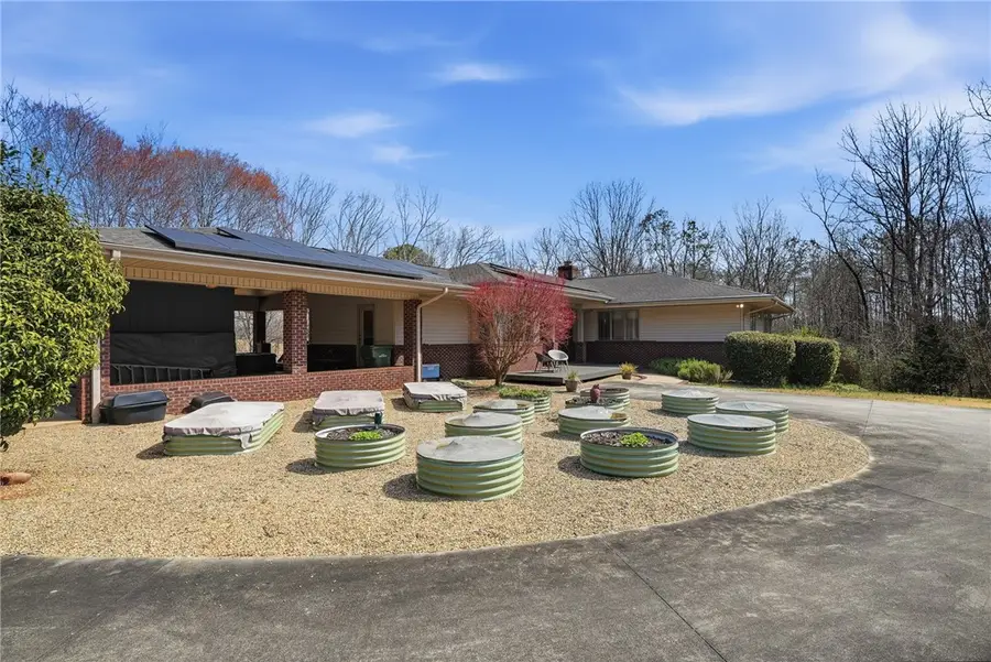 129 Tyler Lane, West Union, SC 29696 - #2