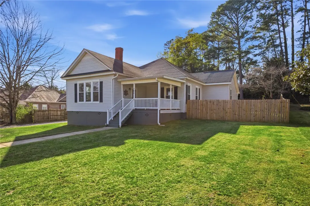 304 S Spring Street, Walhalla, SC 29691 - #1