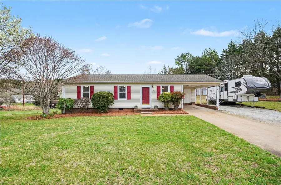 242 Vera Holliday Road, Six Mile, SC 29682 - #3