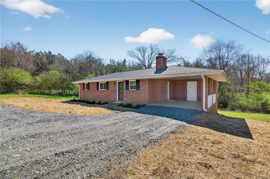 198 Pittman Circle, Westminster, SC 29693 - #3