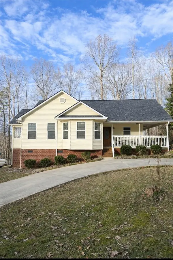 134 Glendale Lane, Easley, SC 29640