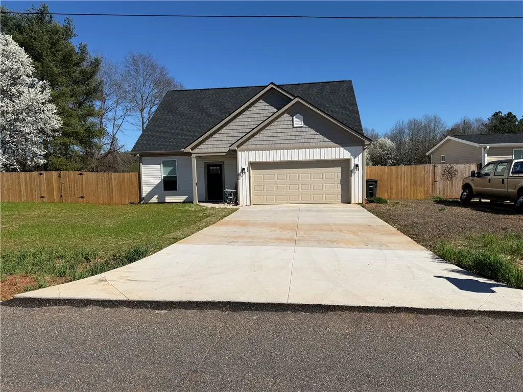 102 Turkey Trot Road, Williamston, SC 29697 - #1