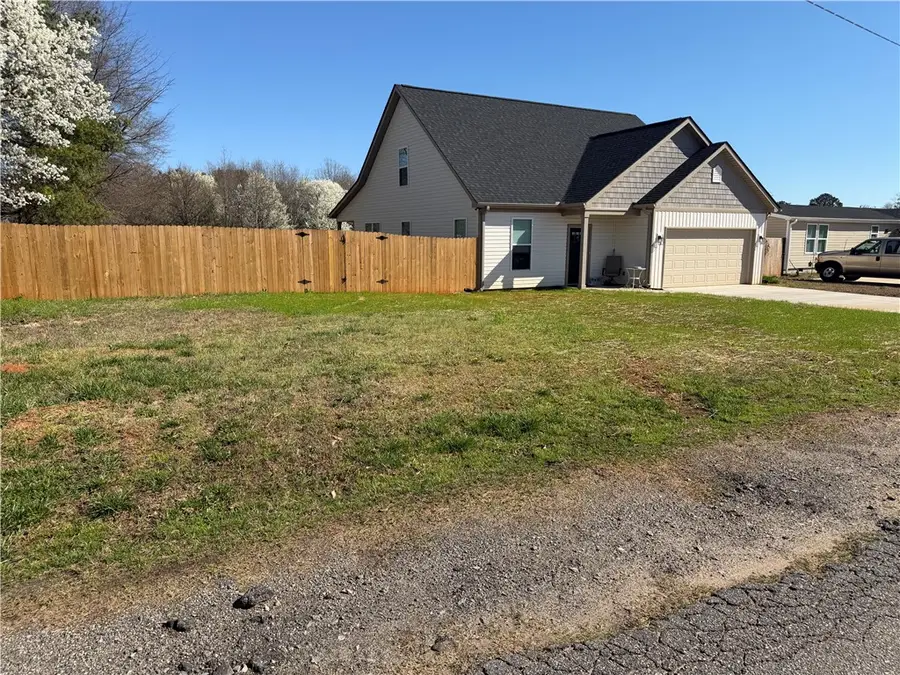 102 Turkey Trot Road, Williamston, SC 29697 - #2