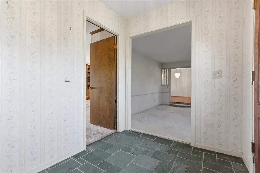 106 Oak Knoll Terrace, Anderson, SC 29625 - #3