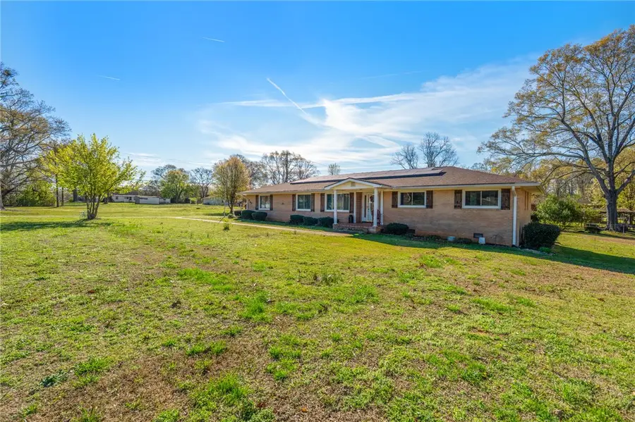 202 Park Road, Belton, SC 29627 - #3