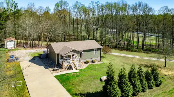 450 Lindsey Lake Road, Travelers Rest, SC 29690