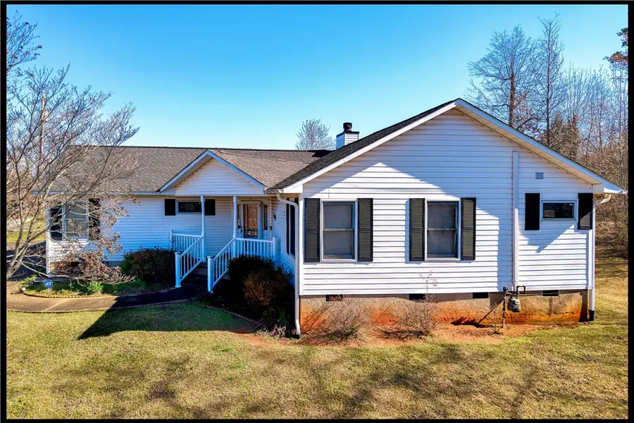 200 Leila Street, Seneca, SC 29678 - #3