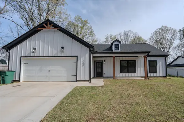 203 Mr. Jim Lane, Clinton, SC 29325