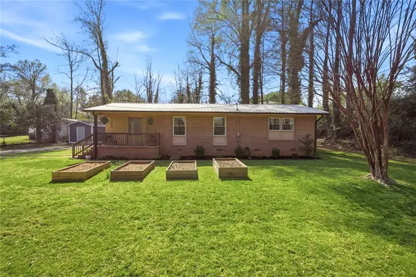 705 Sherwood Drive, Seneca, SC 29678