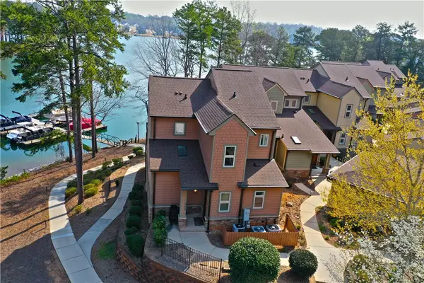 323 Blue Water Way, West Union, SC 29696