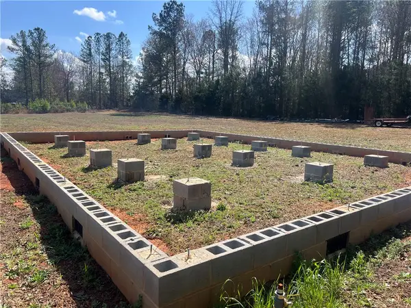 102 Edwards Lane, Cross Hill, SC 29332