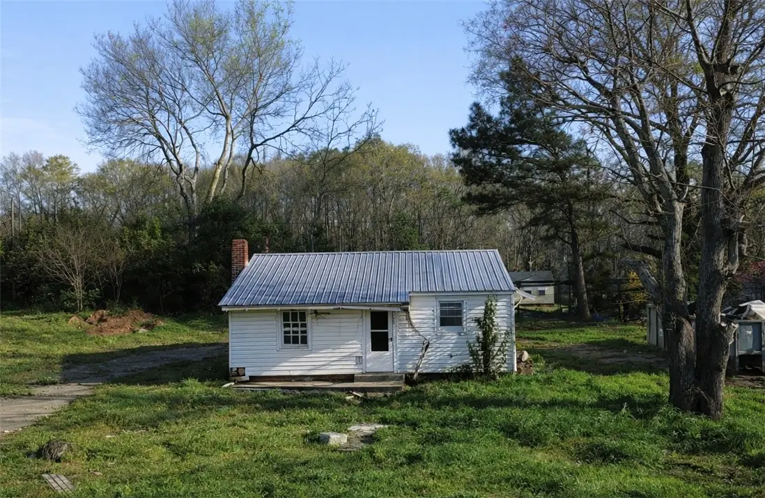 1305 E Park Drive, Anderson, SC 29621 - #1