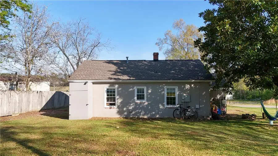 302 Bryant Street, Central, SC 29630 - #3