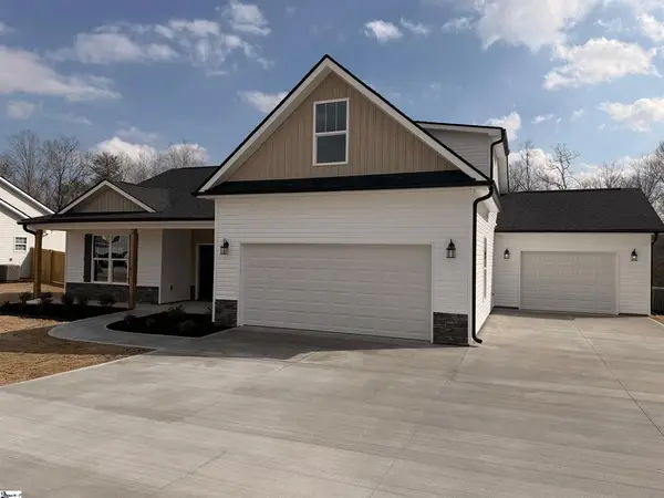 209 Old Glory Court, Pickens, SC 29671