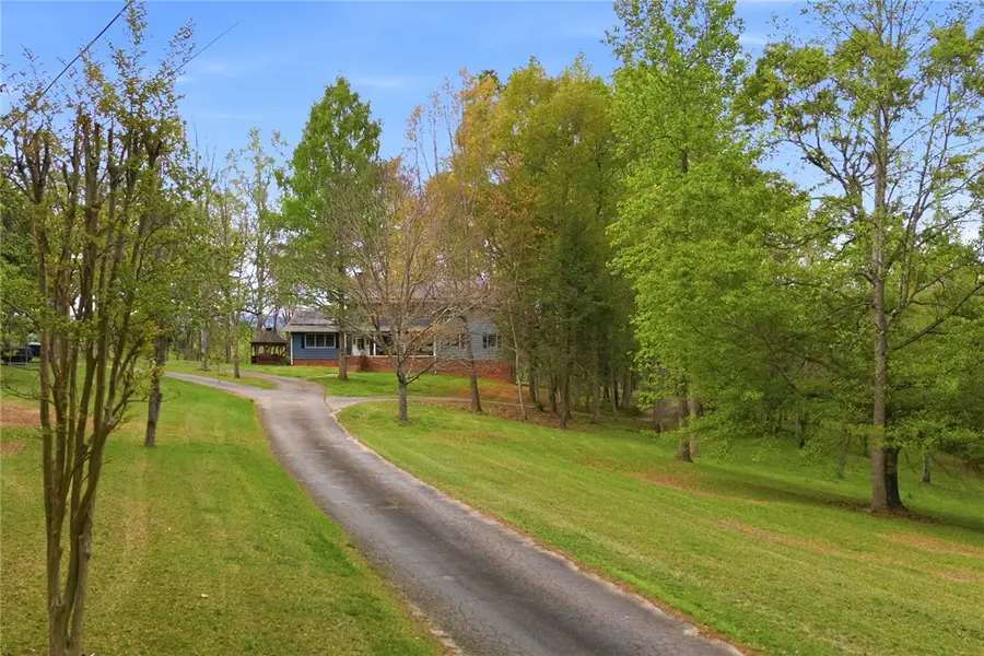 646 Flat Shoals Road, Walhalla, SC 29691 - #2