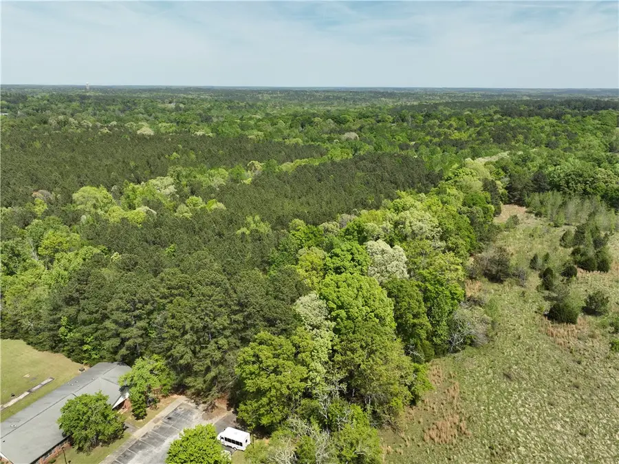 211 Center Street, Abbeville, SC 29620 - #2