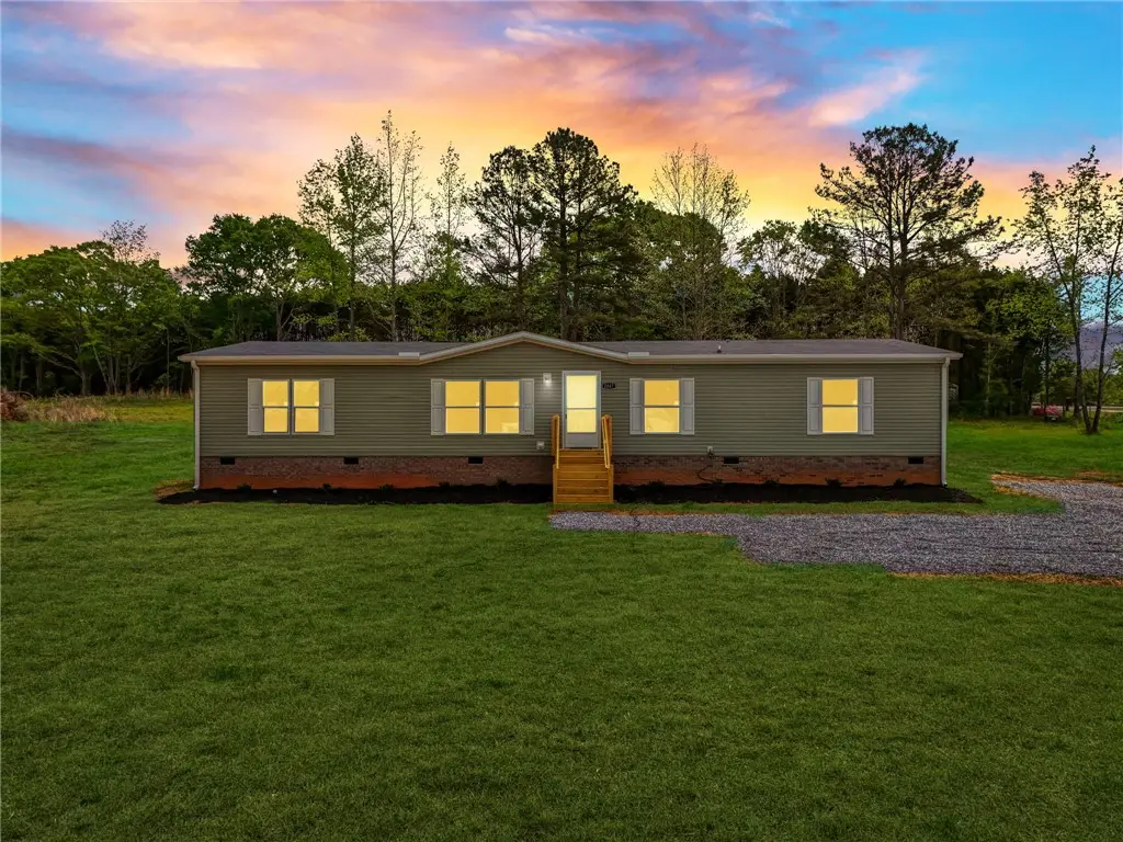 2047 Flat Rock Road, Starr, SC 29684 - #1