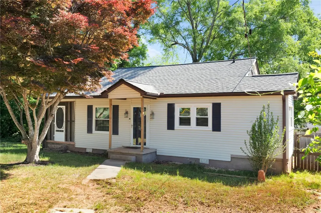 105 Nalley Street, Easley, SC 29640 - #1