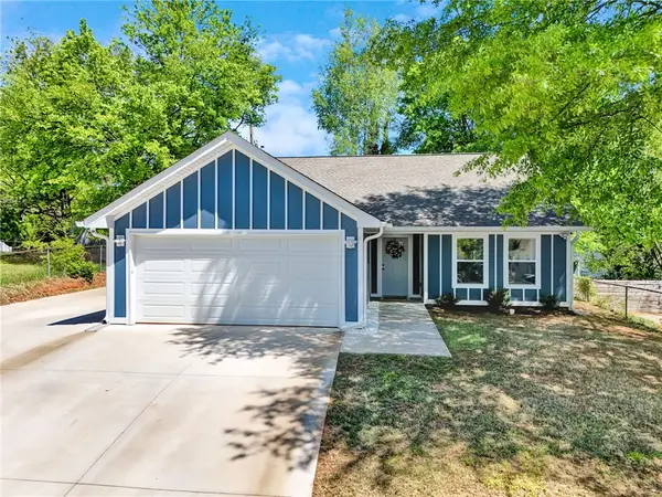 4 Mcarthur Street, Greenville, SC 29611