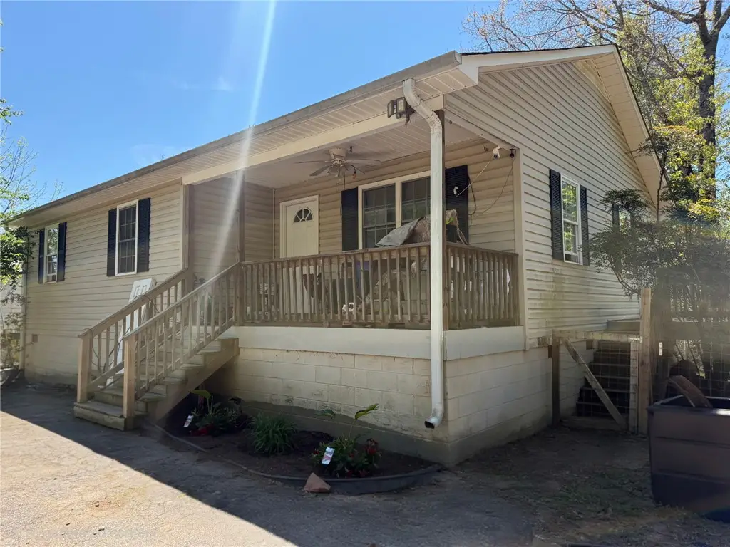 1155 Lake Jemiki Road, Walhalla, SC 29691 - #1