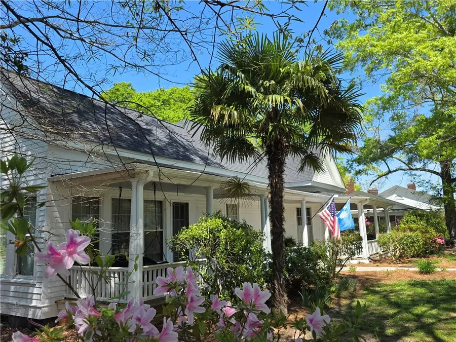 302 River Street, Belton, SC 29627 - #2