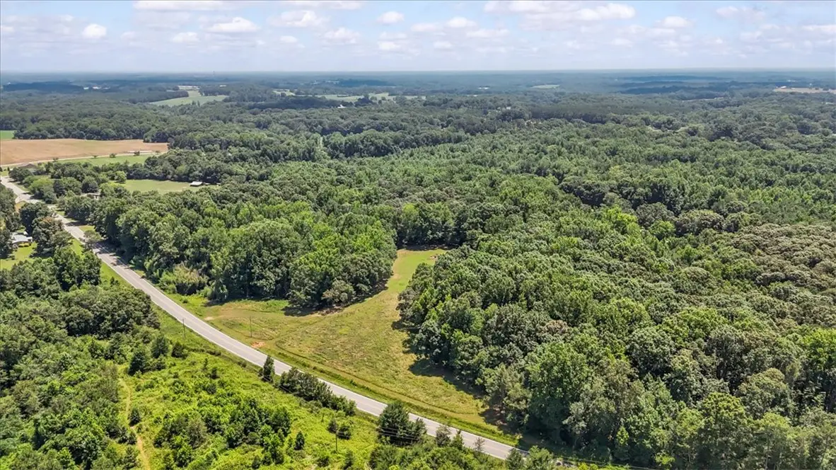 9932 West Oak Highway, Seneca, SC 29678 - #1