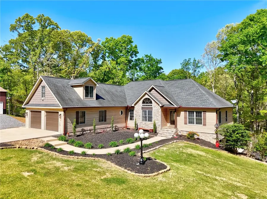 223 Brooks Drive, Townville, SC 29689 - #2