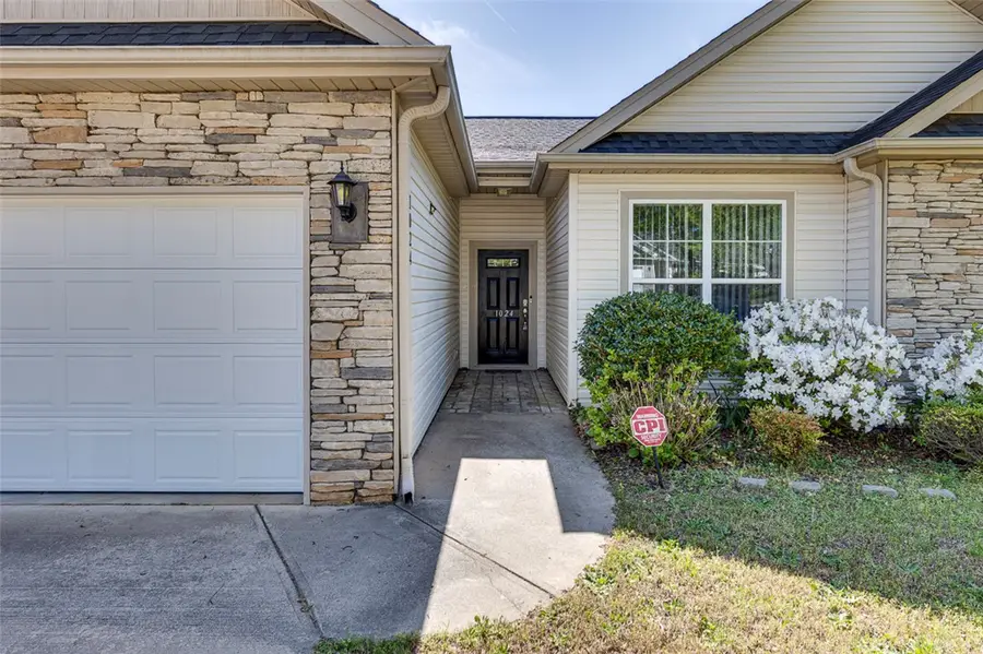 1024 Blythwood Drive, Piedmont, SC 29673 - #2