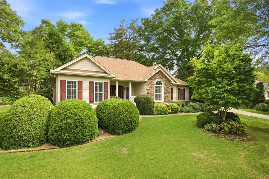 106 Cardinal Drive, Seneca, SC 29672 - #2