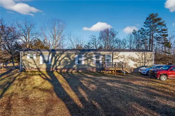 862 North Old Mill Road, Easley, SC 29640