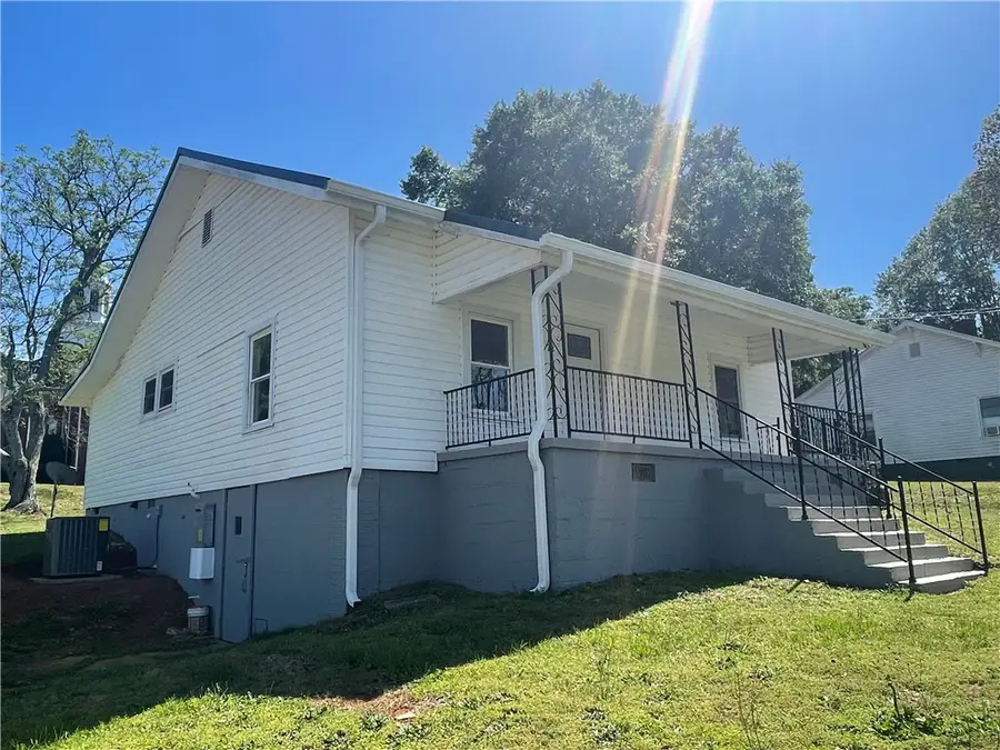 22 Third Street, Pendleton, SC 29670 - #2