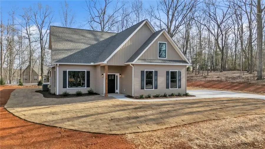 124 James Drive, Townville, SC 29689 - #2