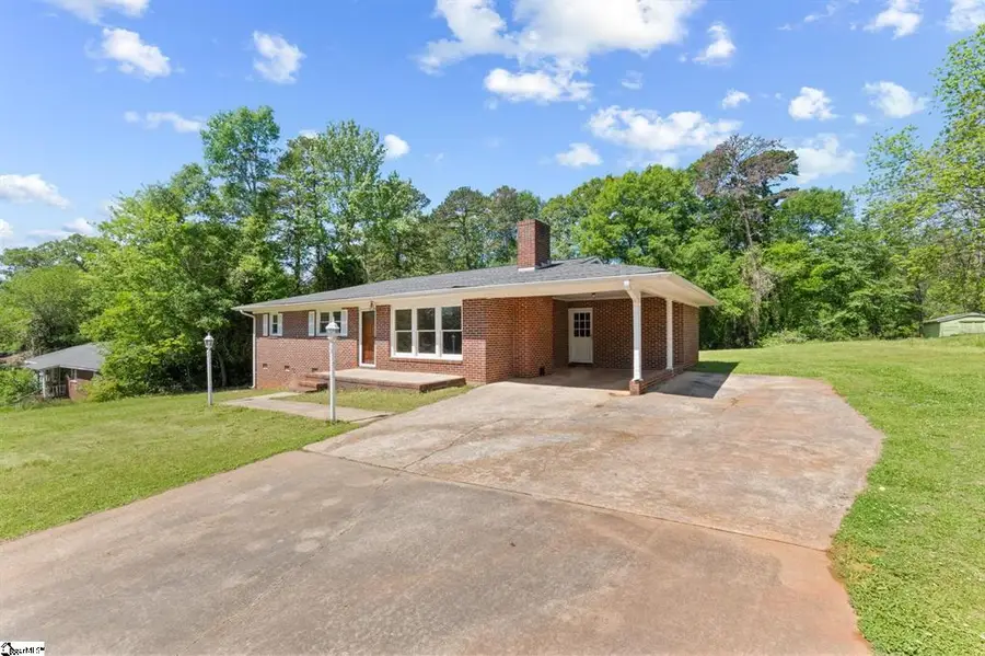 160 Mcarthur Street, Spartanburg, SC 29307 - #3