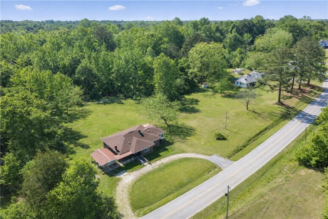 1318 S Main Street, Abbeville, SC 29620 - #1