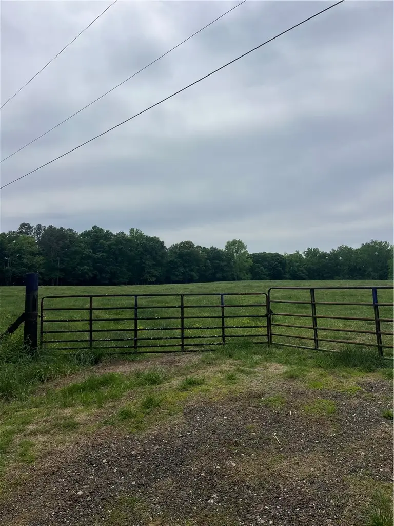 107 Humphrey Wright Rd Humphrey Wright Road, Honea Path, SC 29654 - #2