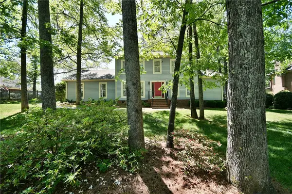 302 Inverness Way, Easley, SC 29642